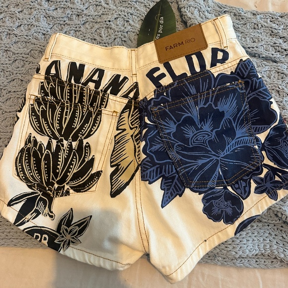 Farm Rio Shorts - Picture 4 of 5